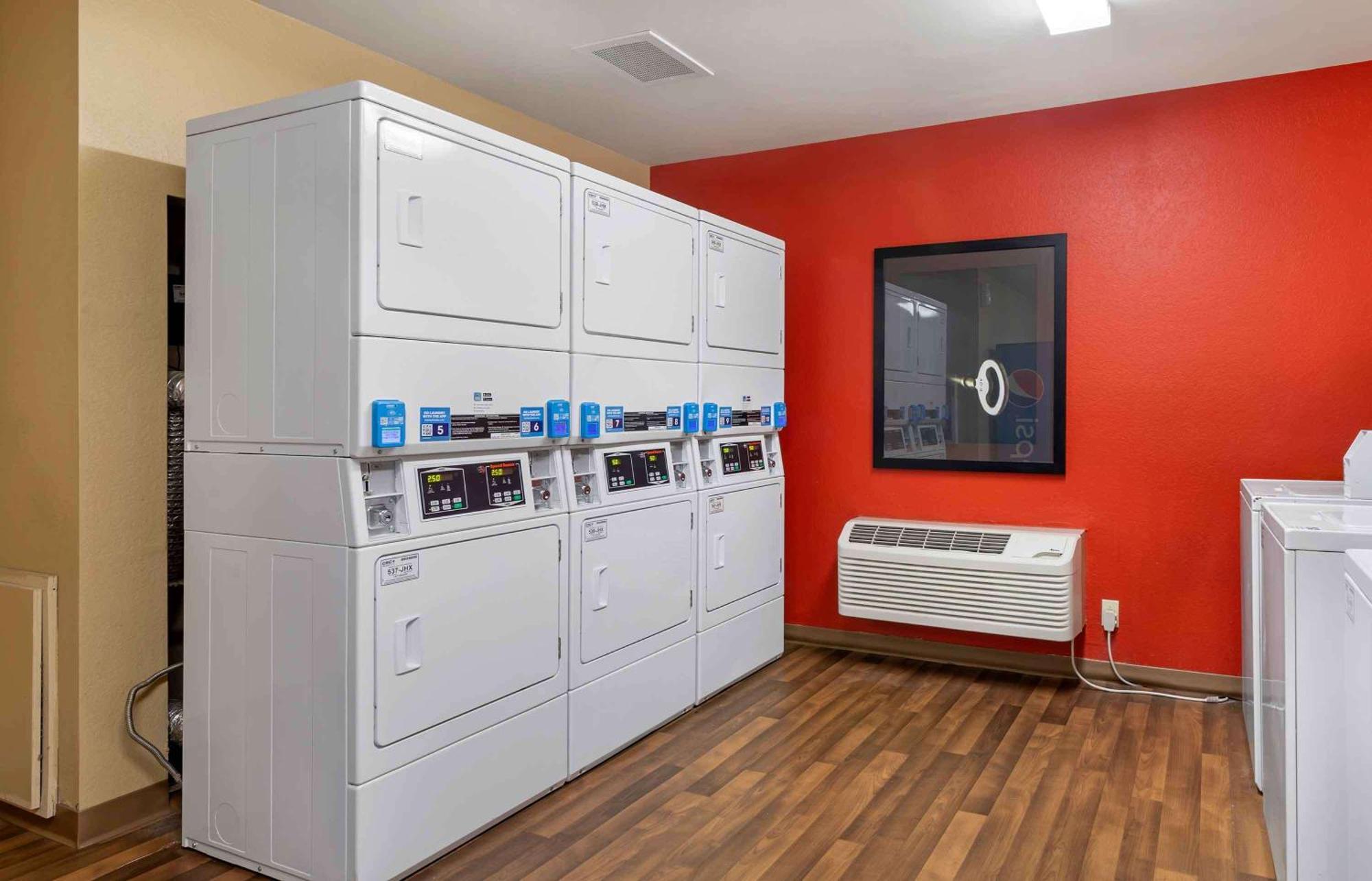 Extended Stay America Suites - Savannah - Midtown Eksteriør bilde