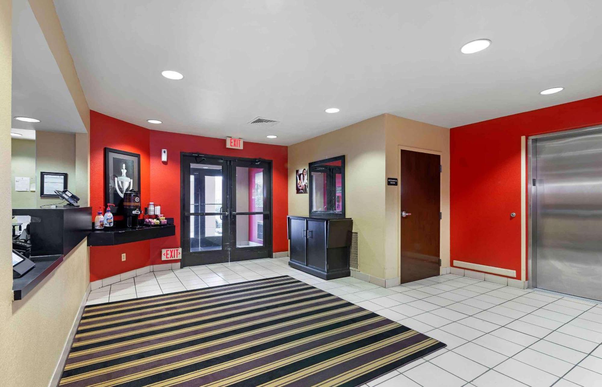 Extended Stay America Suites - Savannah - Midtown Eksteriør bilde
